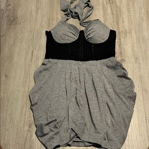 Forever 21 Black and Gray Floral Detail